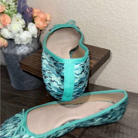 Land's End Woman's Bianca Teal Green Camo Bow Fabric Ballet Comfort Shoe Sz 9.5B - Picture 5 of 7